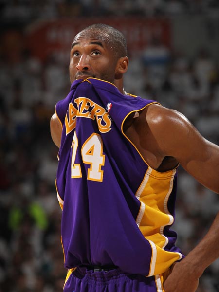 给予球队强 给予球队强