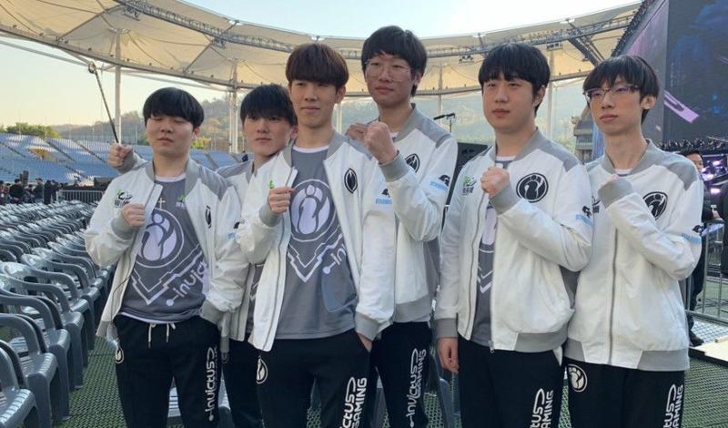 也是球员们 也是球员们