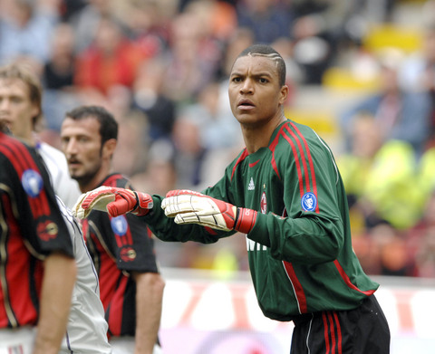 是否有教练 是否有教练